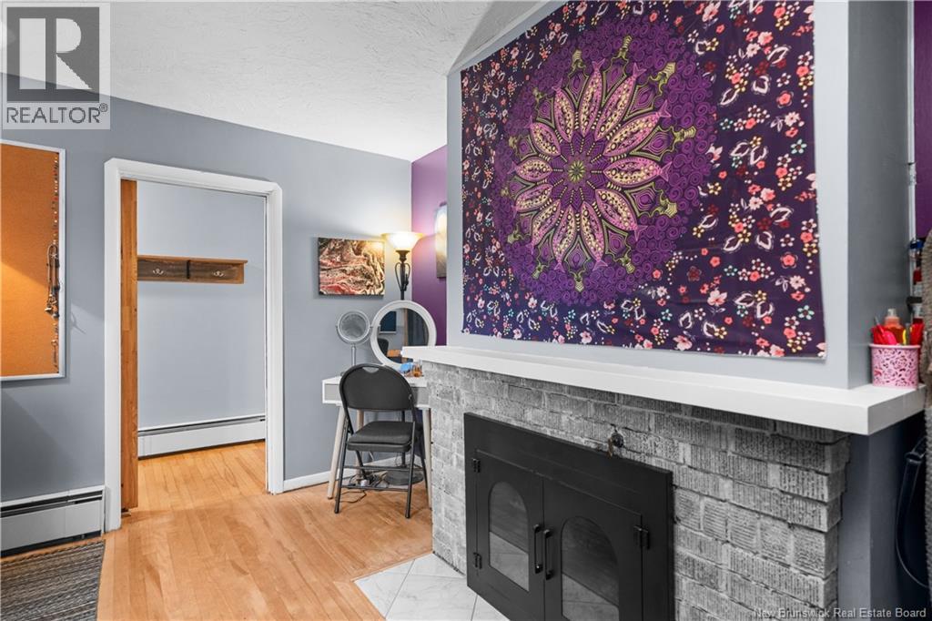 695 Hillsborough Road - 5