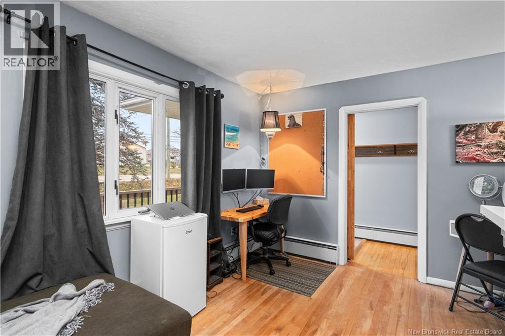695 Hillsborough Road - 7
