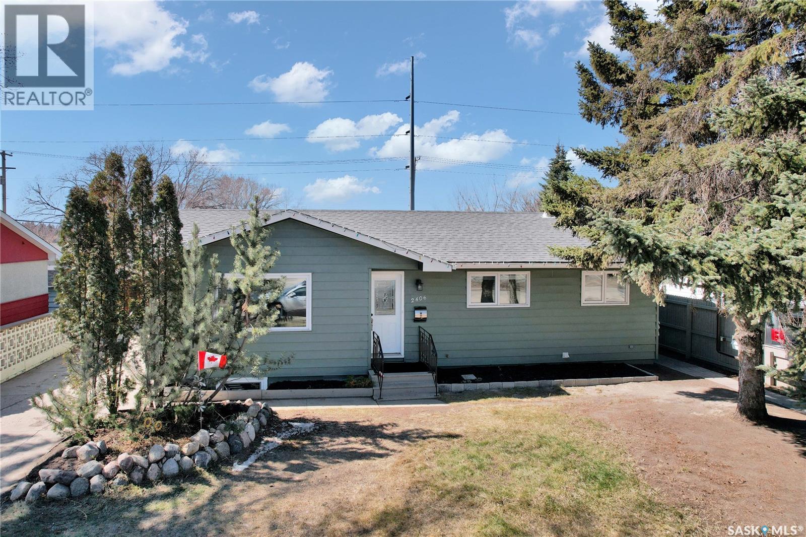 2406 Preston AVENUE S - 2