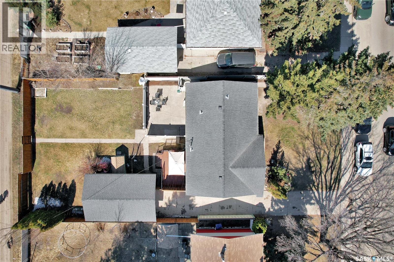 2406 Preston AVENUE S - 42
