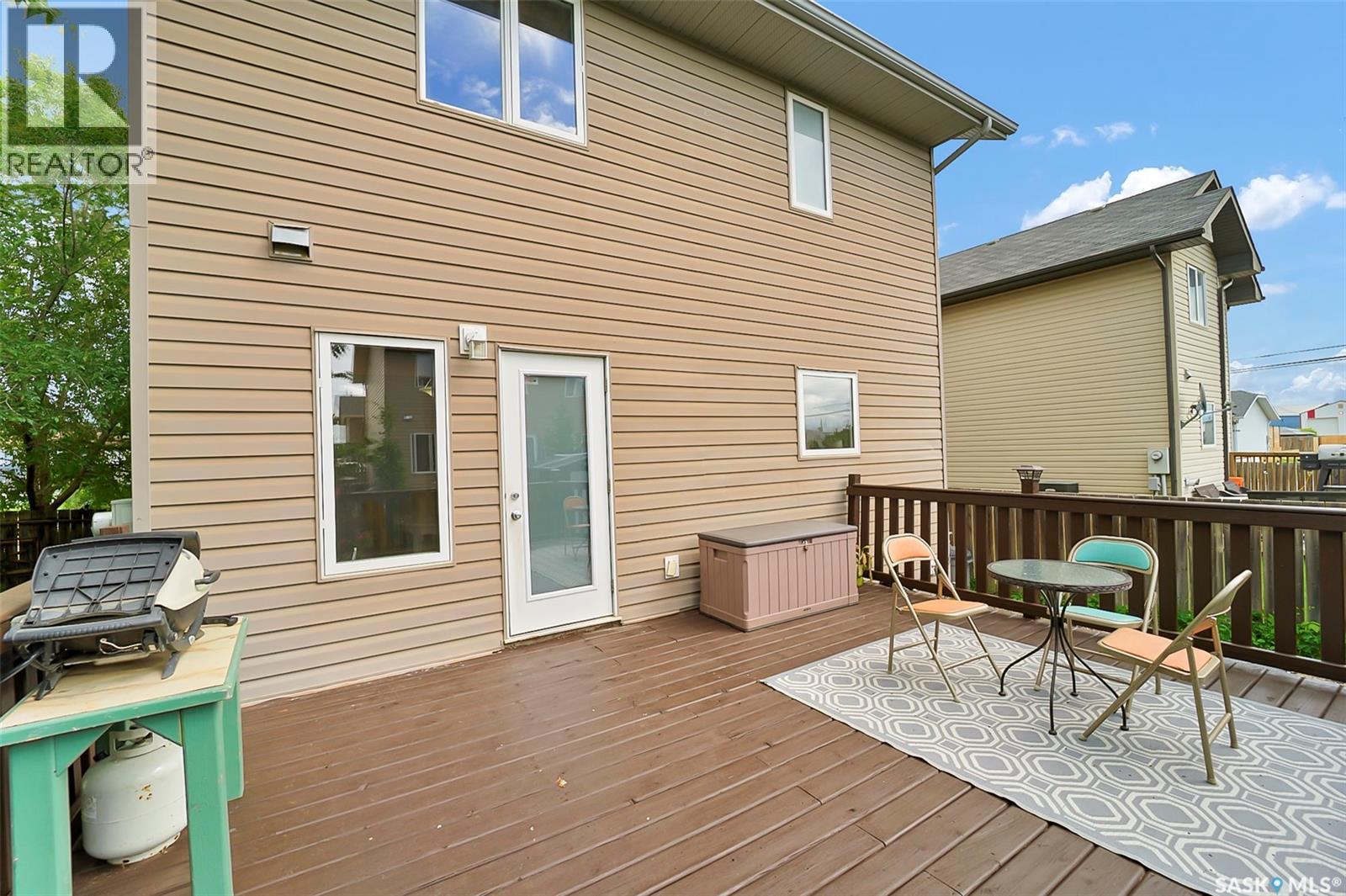 103 Haichert STREET - 44