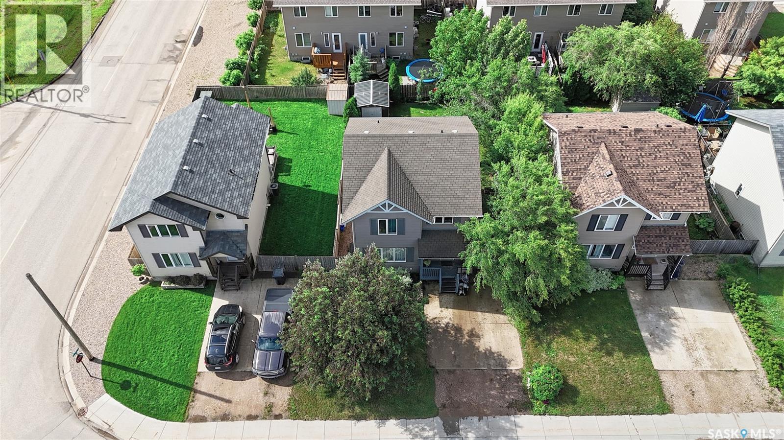 103 Haichert STREET - 52