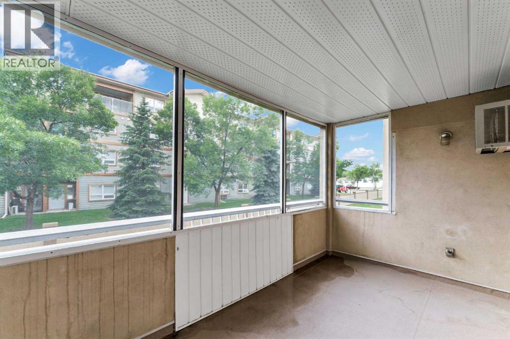 #107 22 Park Meadows Drive SE - 15