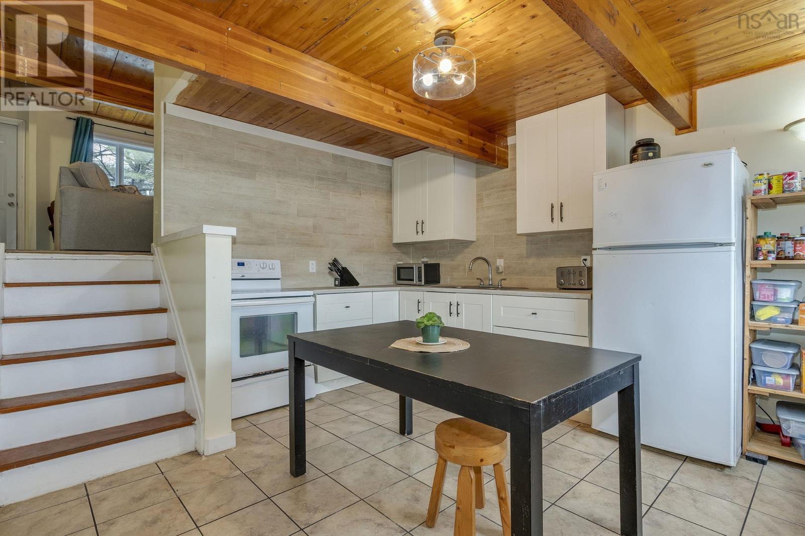 72 Cavendish Road - 10