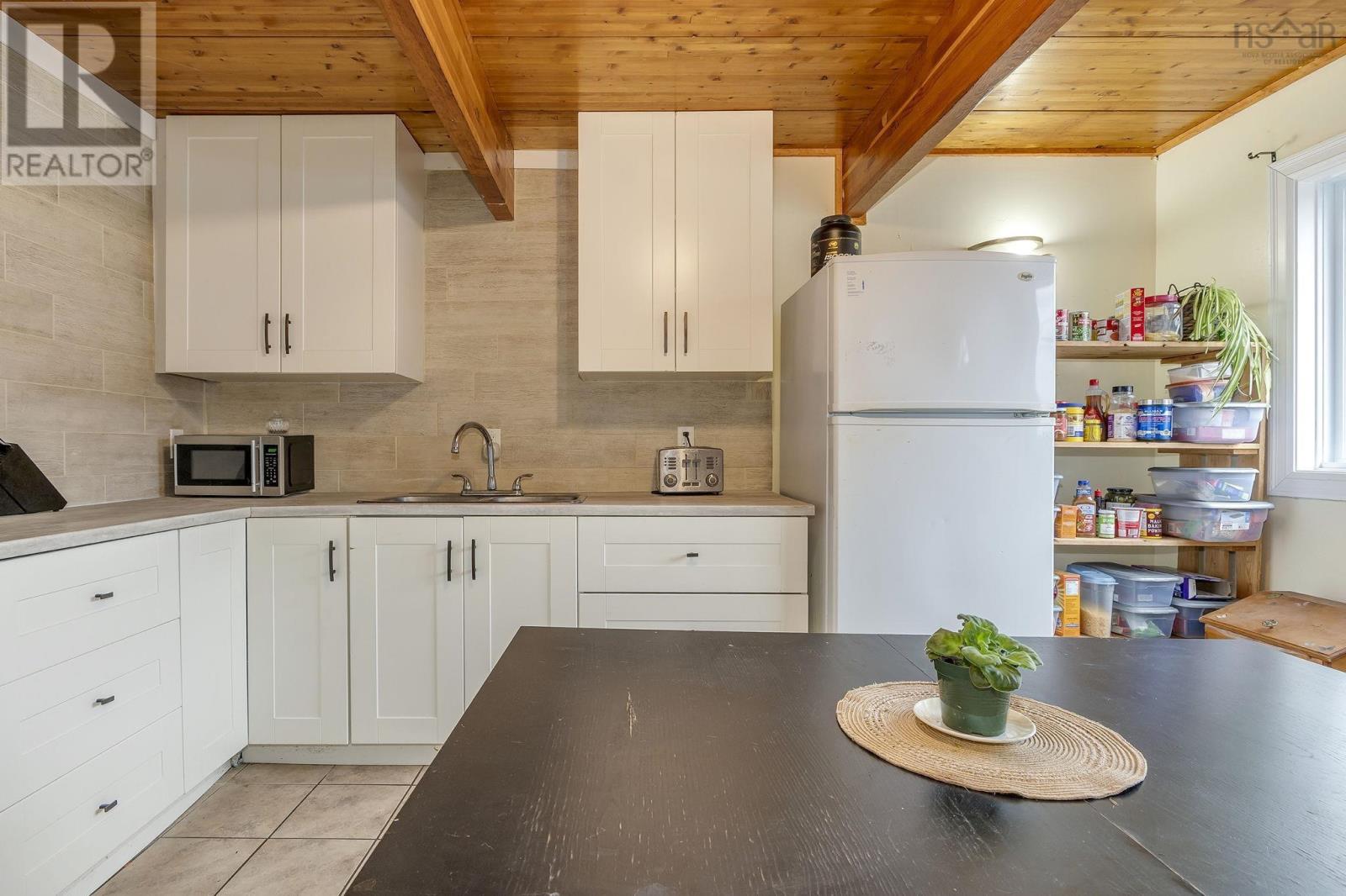 72 Cavendish Road - 11