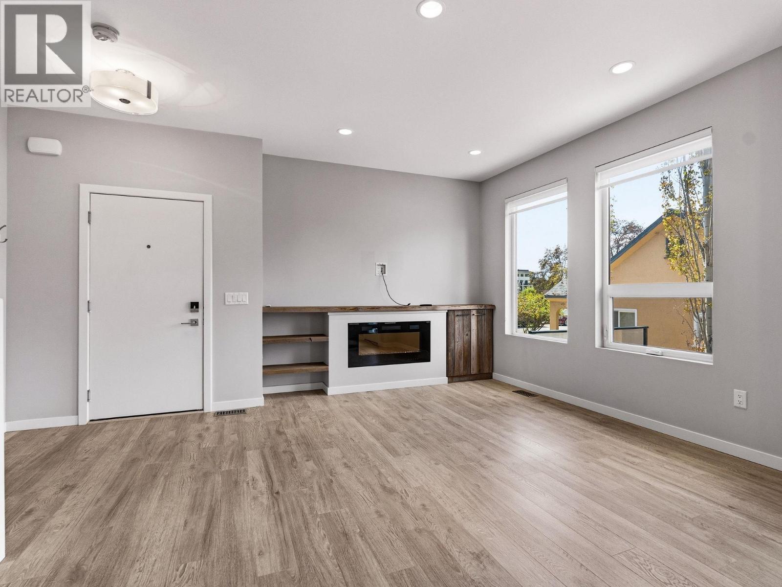 580 Patterson Avenue - 9