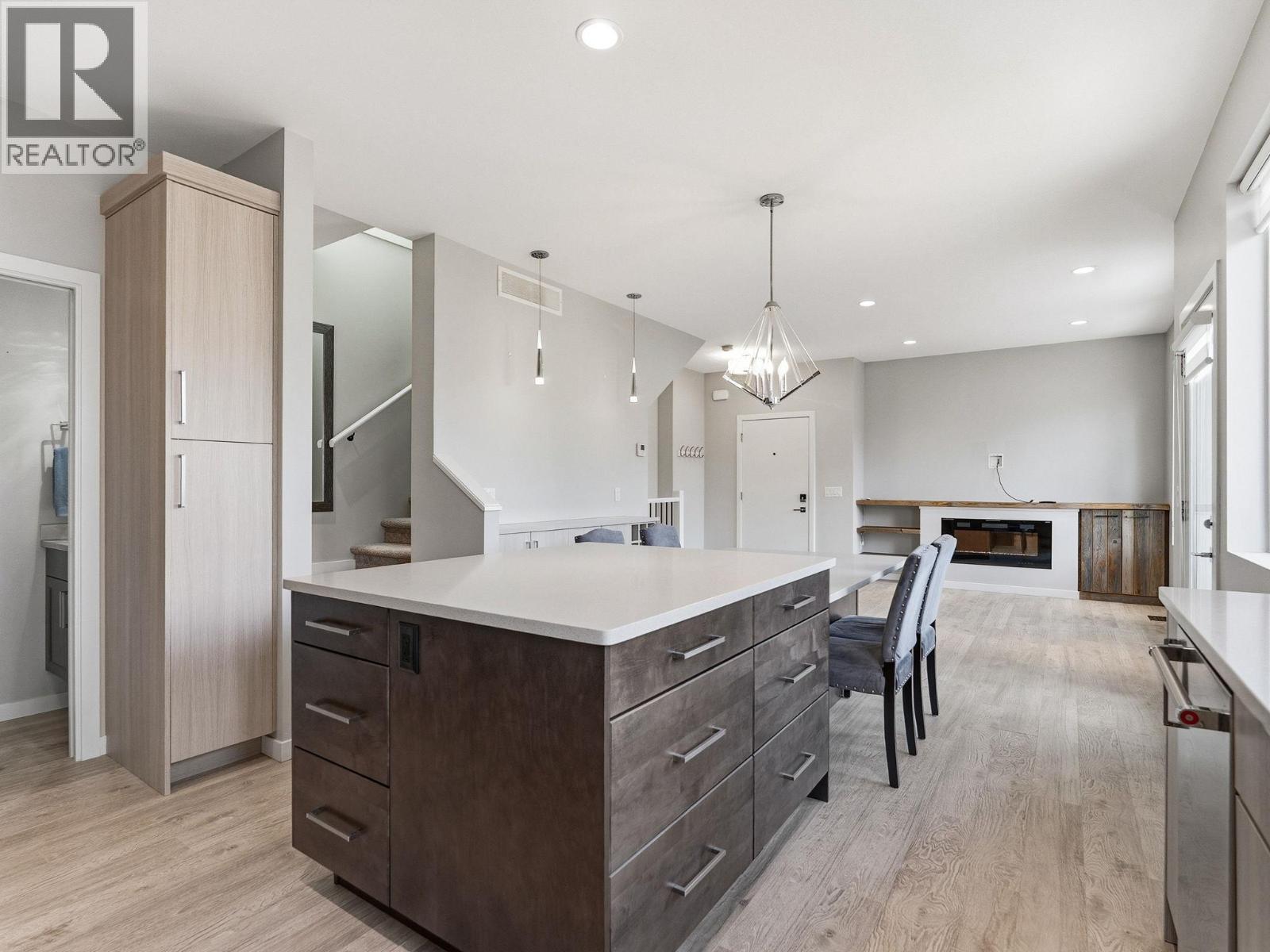 580 Patterson Avenue - 6