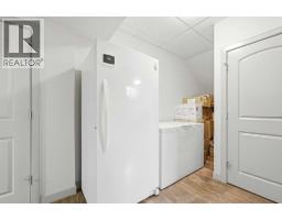 115 Fifth Avenue W, Cochrane, AB T4C1B1 Photo 17