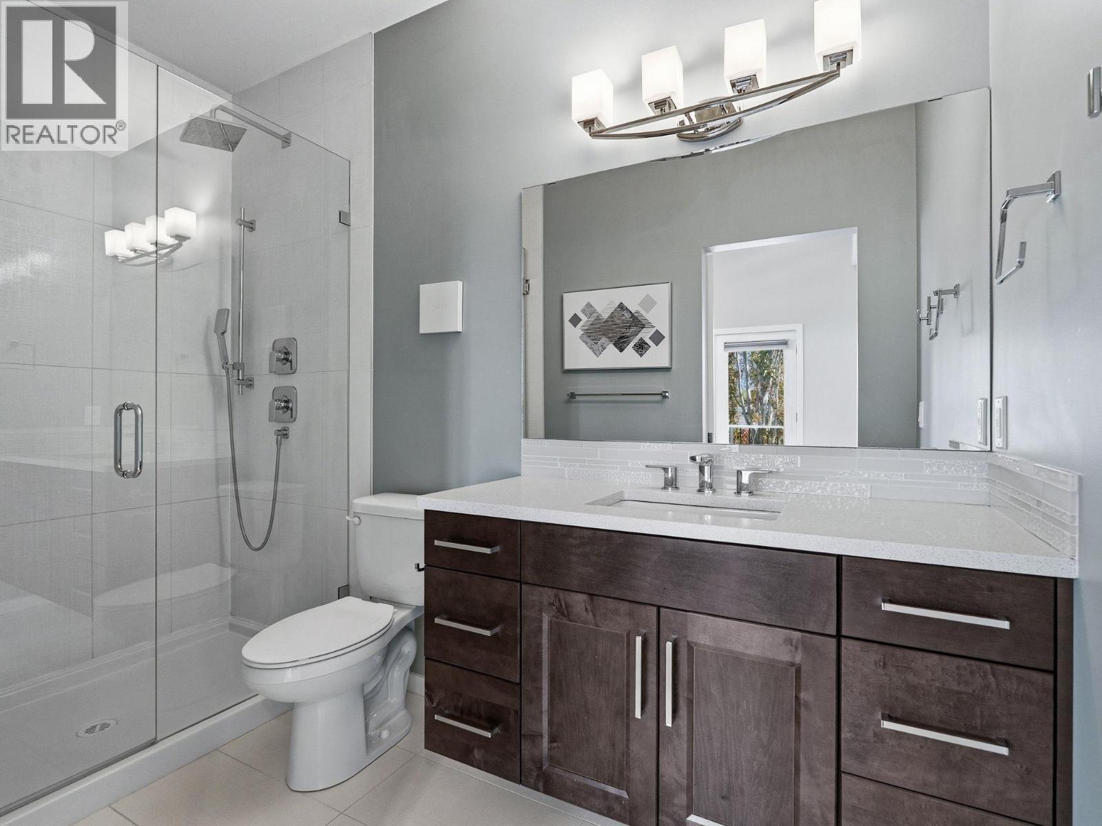 580 Patterson Avenue - 13