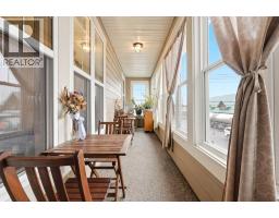 115 Fifth Avenue W, Cochrane, AB T4C1B1 Photo 29