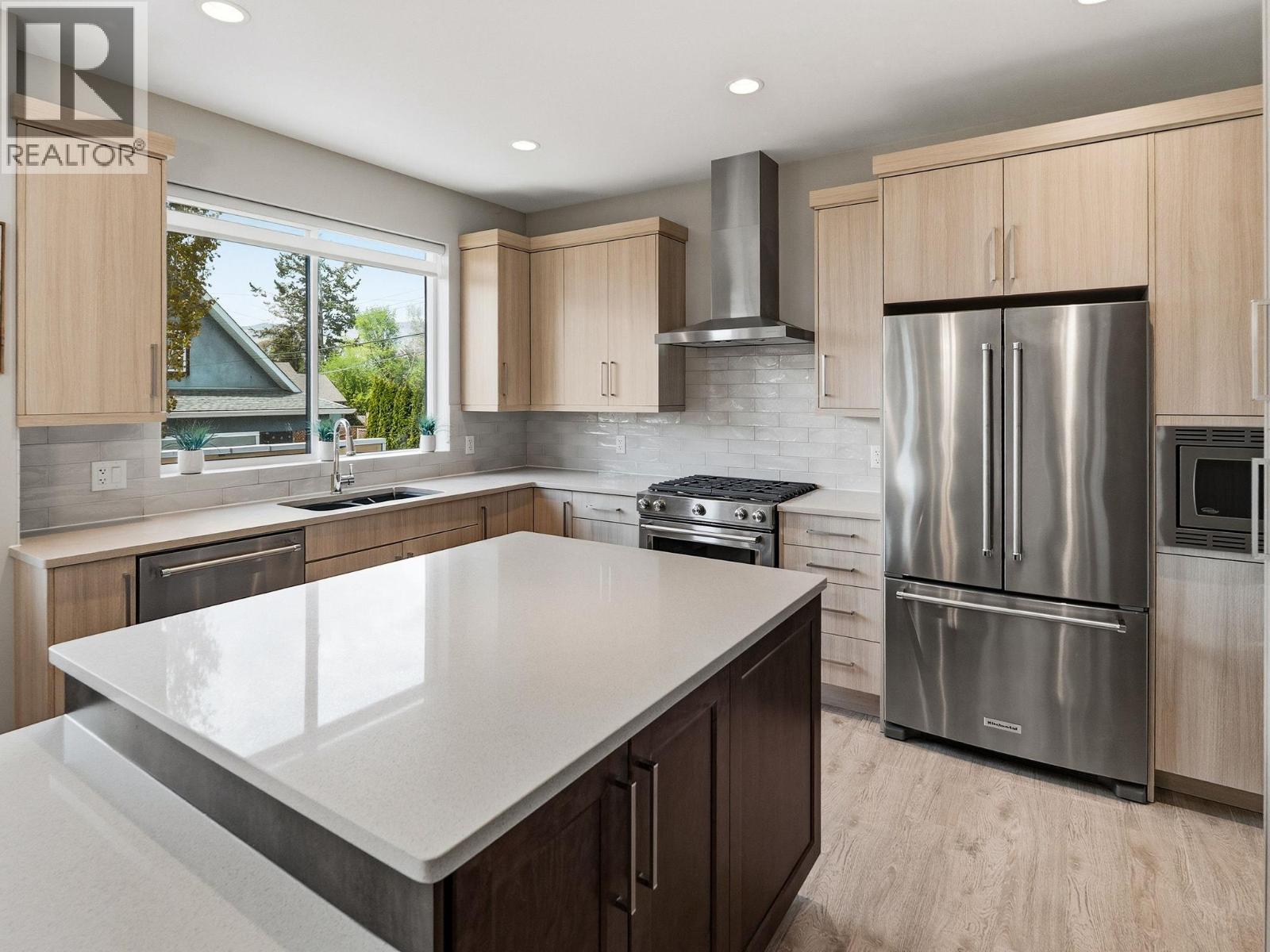 580 Patterson Avenue - 2