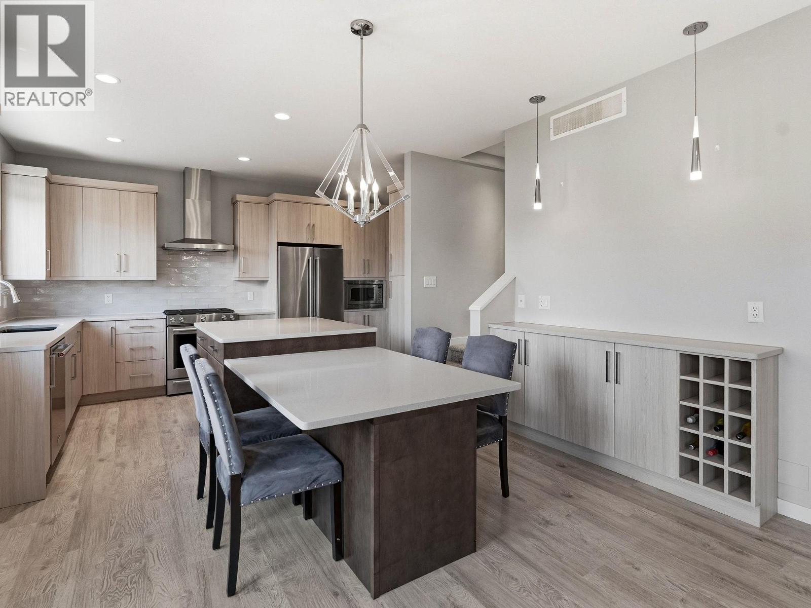 580 Patterson Avenue - 5