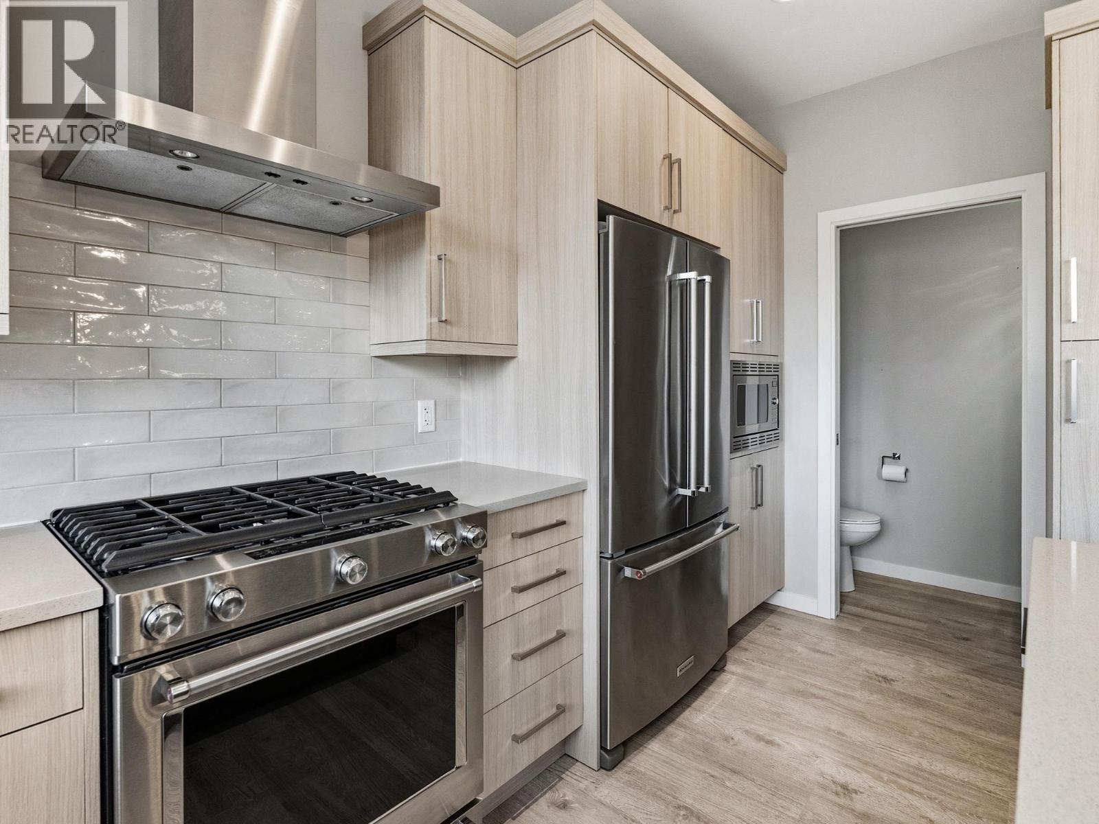 580 Patterson Avenue - 4