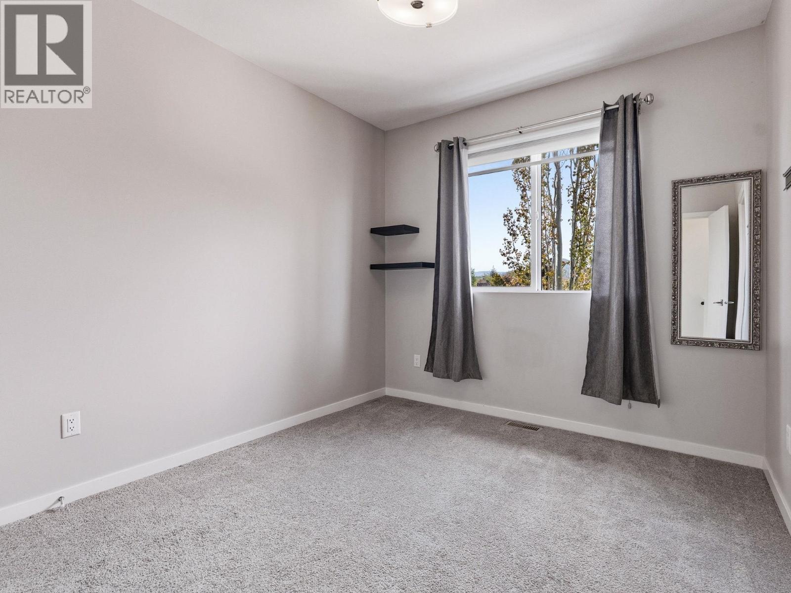580 Patterson Avenue - 14