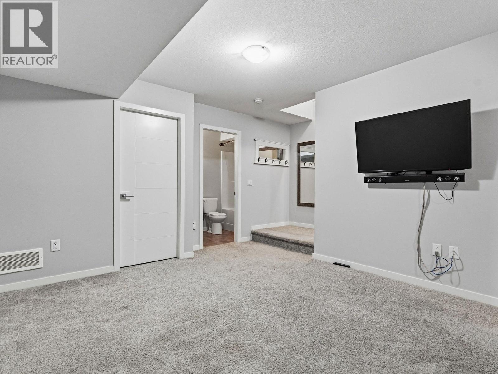 580 Patterson Avenue - 18
