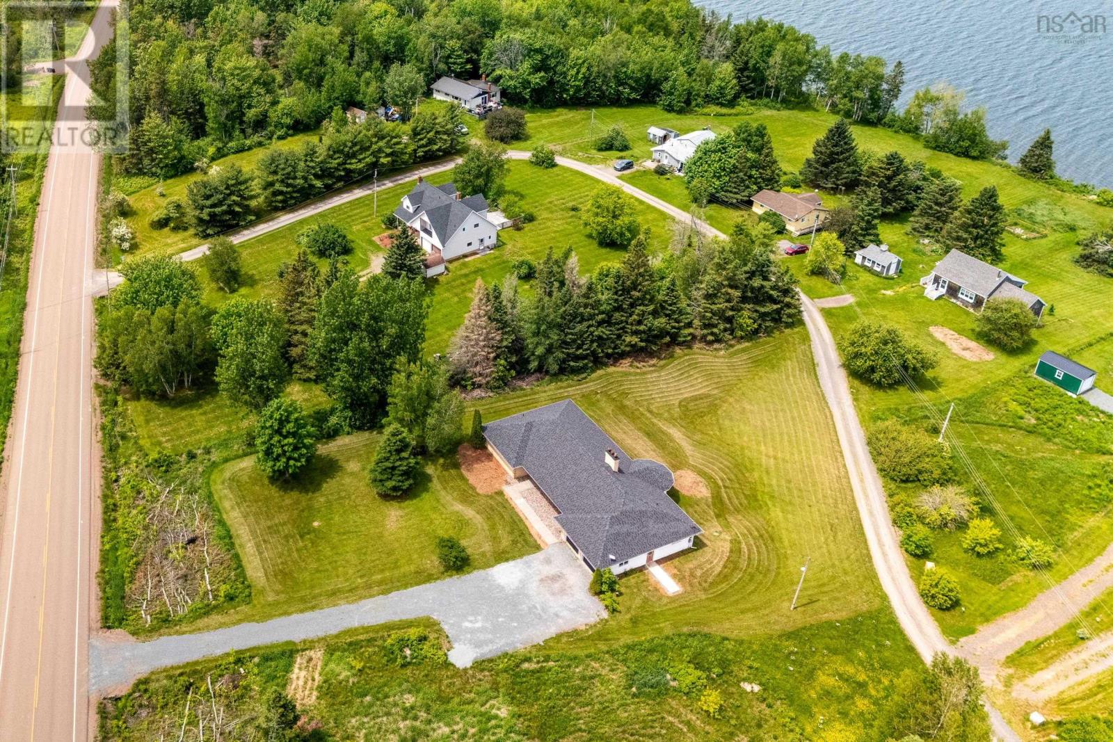1035 Highway 6 - 48