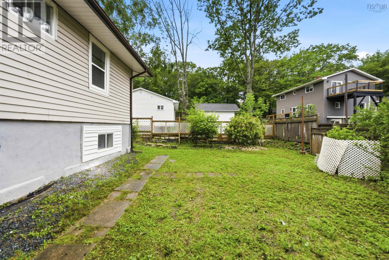 12 Nelson Avenue - 7