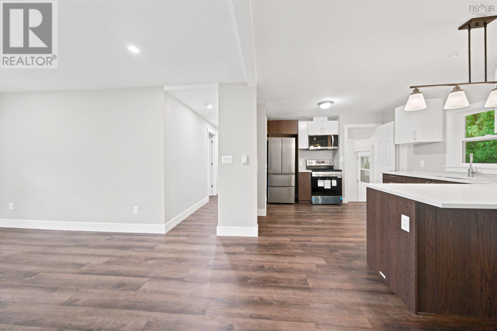 12 Nelson Avenue - 26