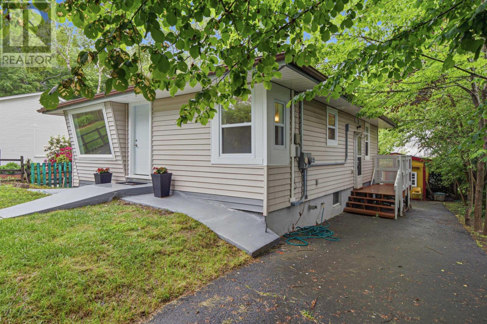 12 Nelson Avenue - 3