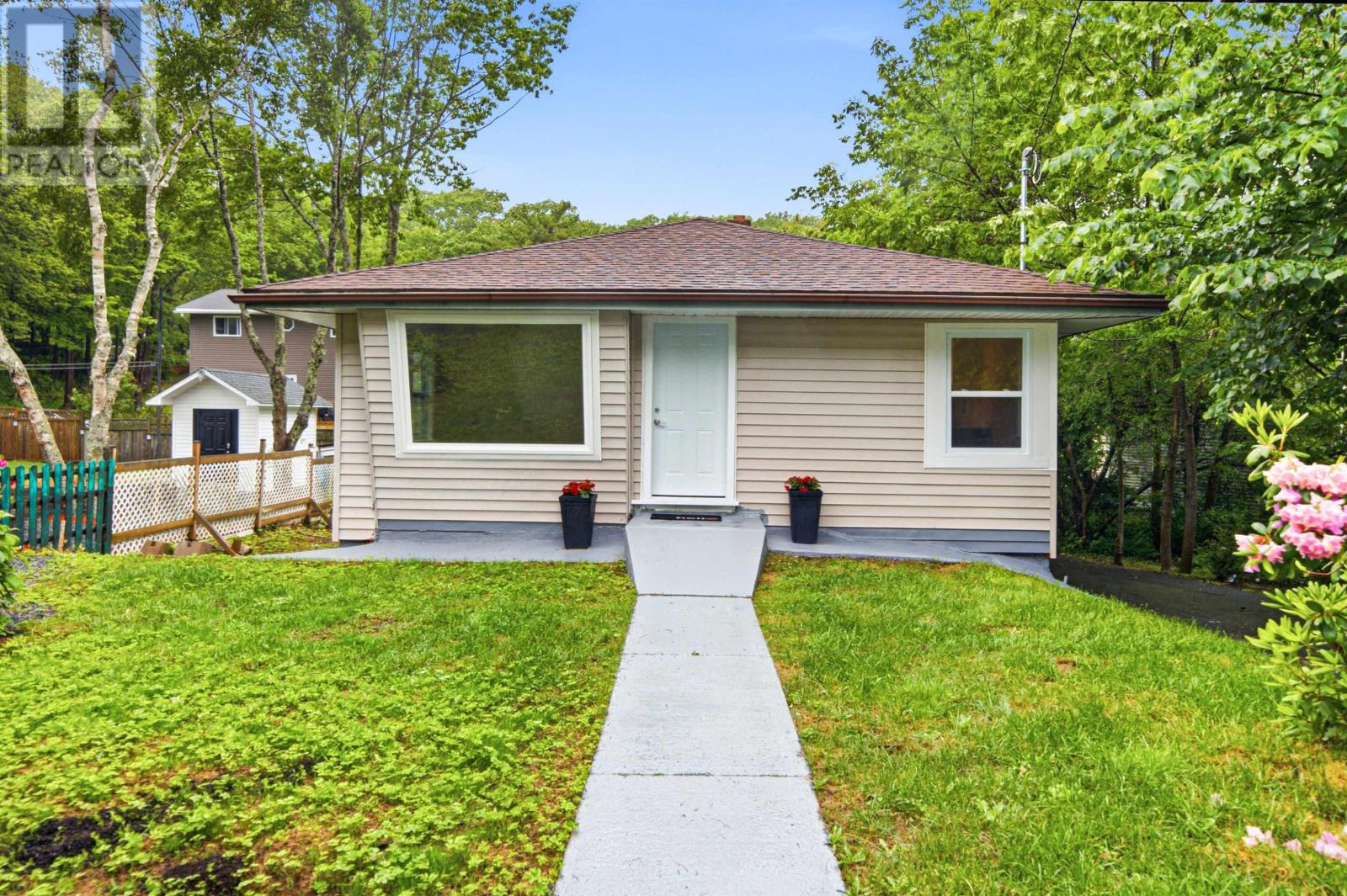 12 Nelson Avenue - 5