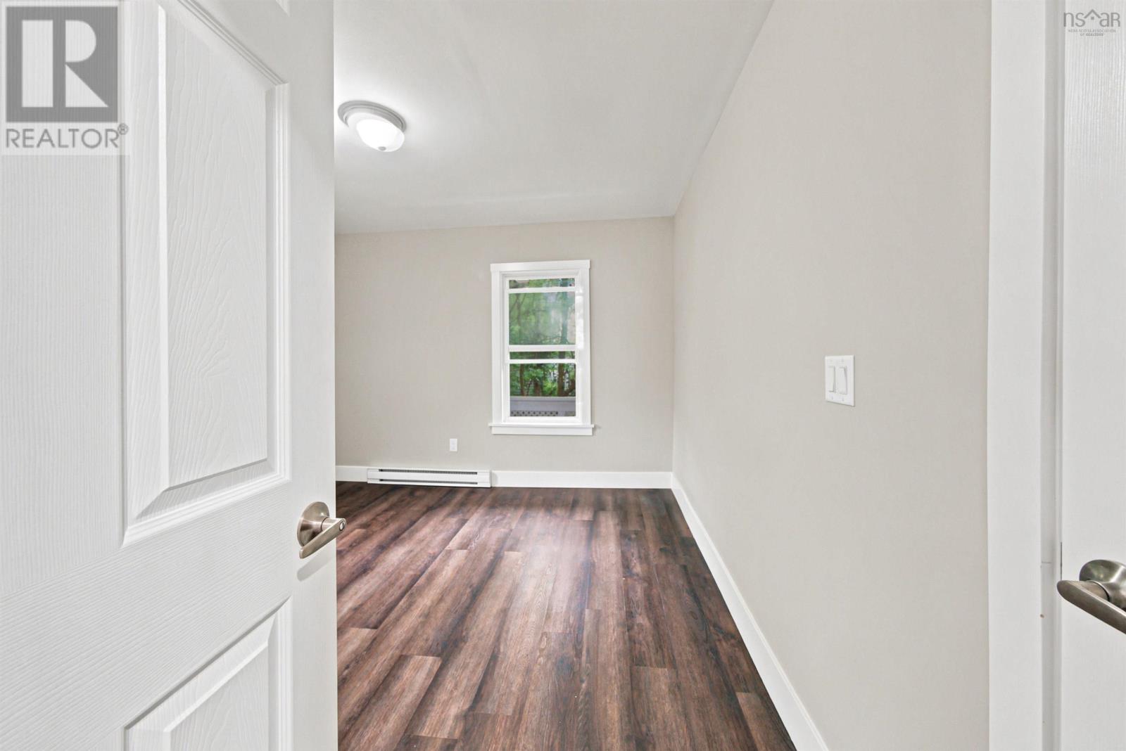 12 Nelson Avenue - 32