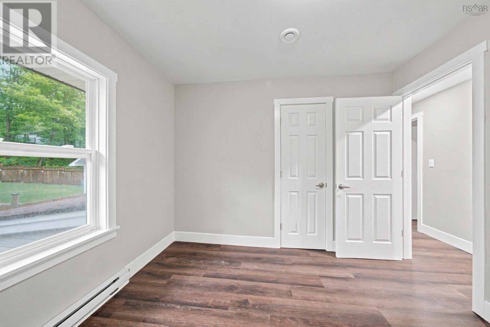 12 Nelson Avenue - 34