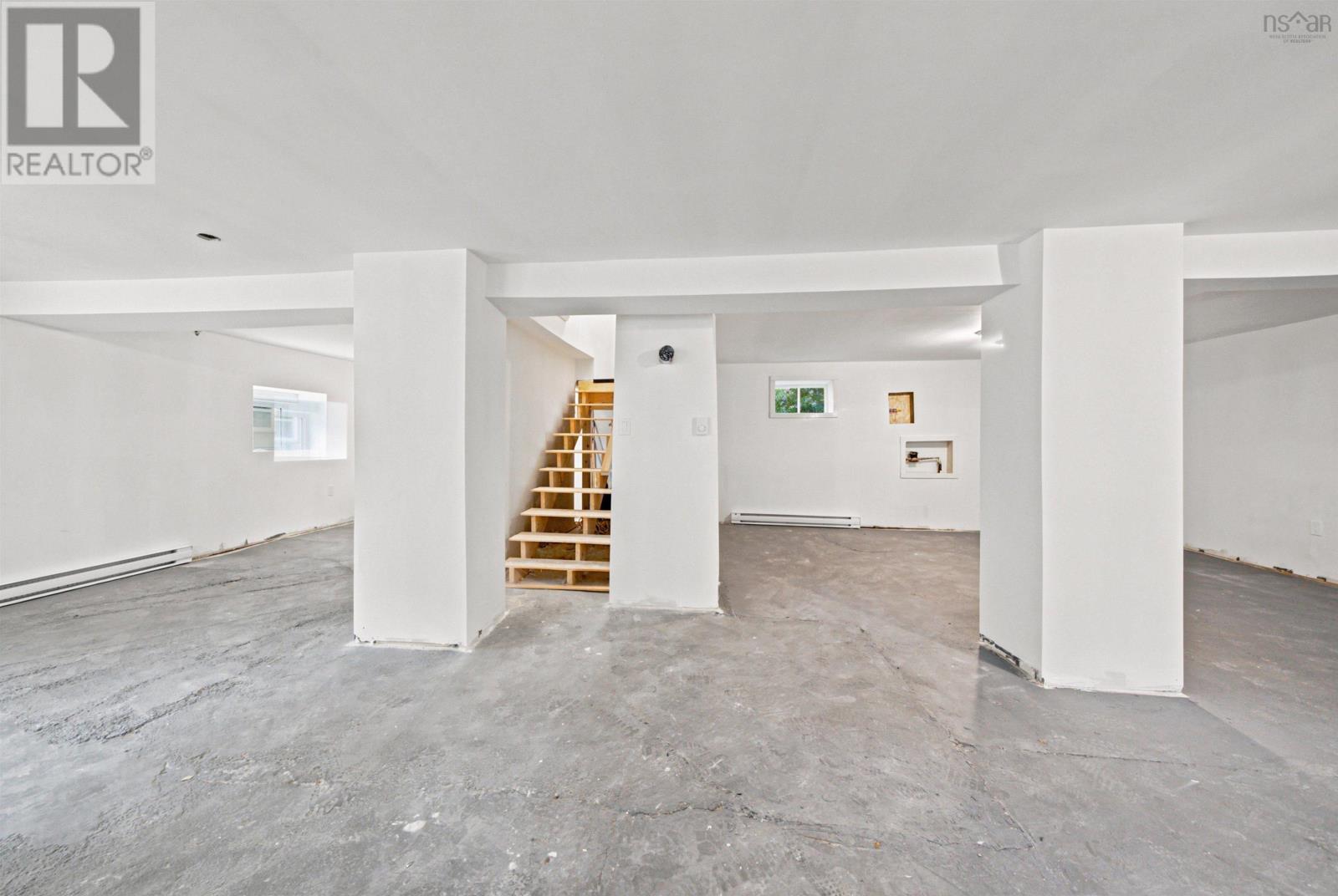 12 Nelson Avenue - 45