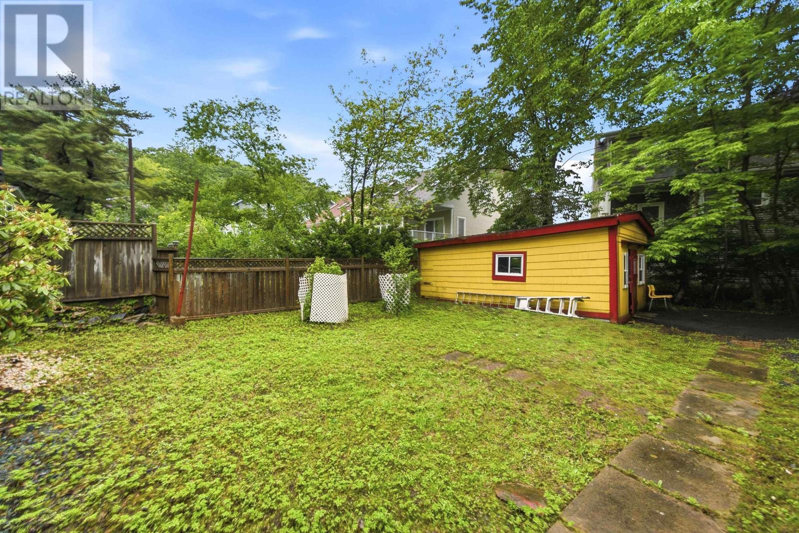 12 Nelson Avenue - 9