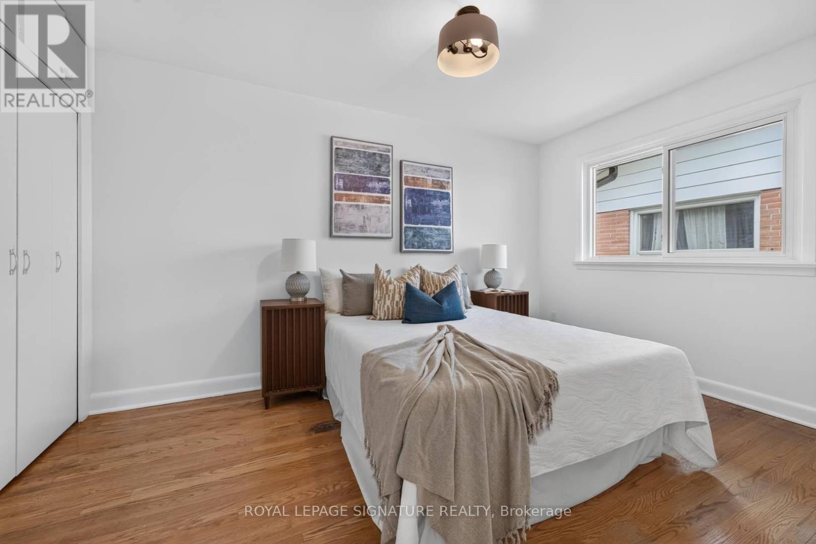 11 REGENCY SQUARE - 24