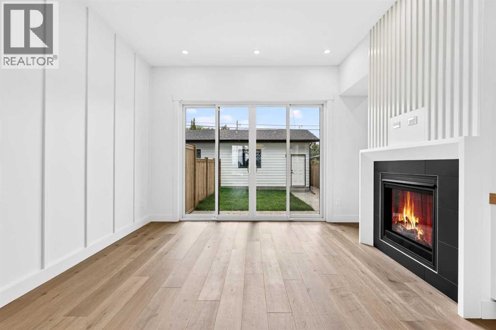 1119 Regal Crescent NE - 5