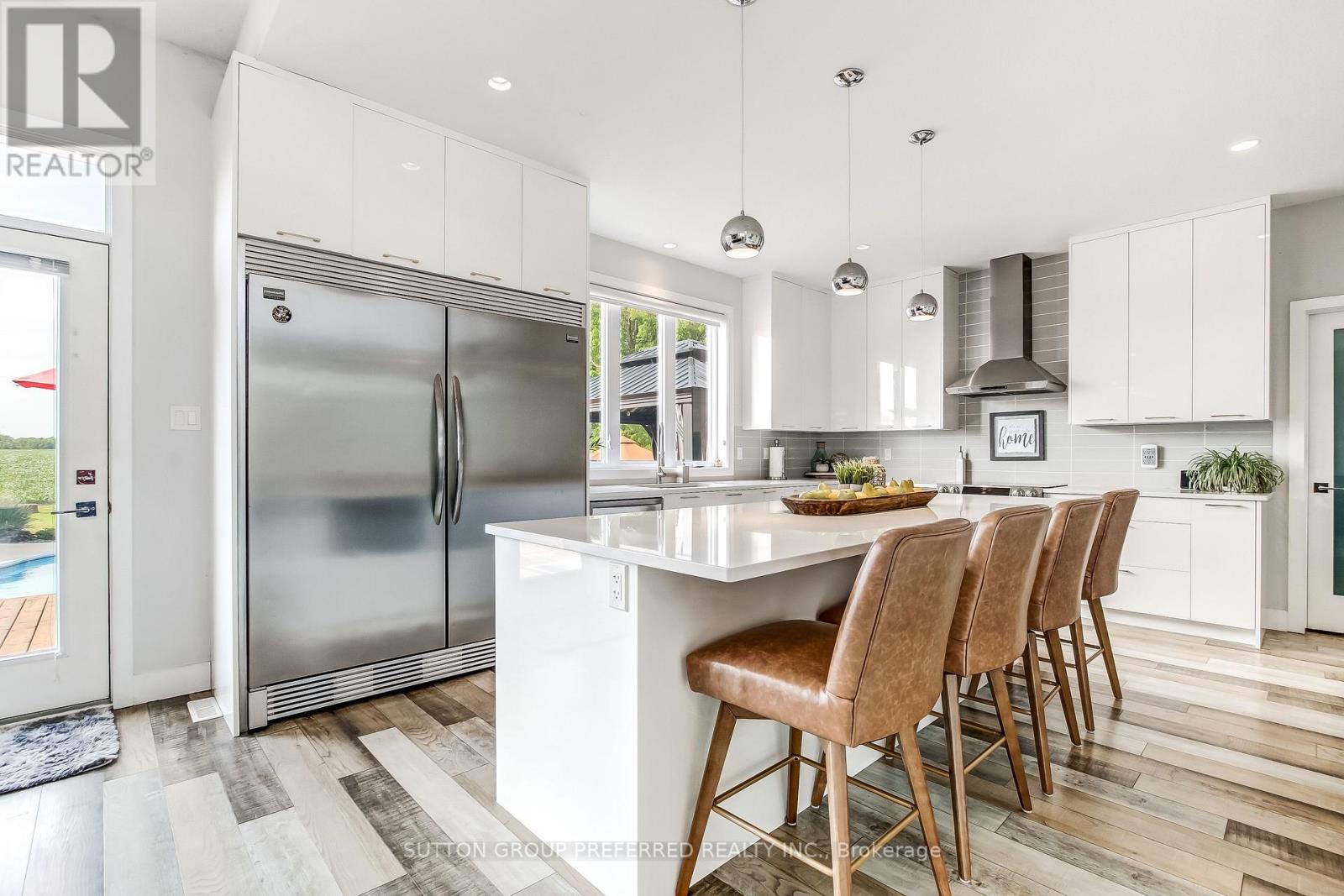 12 GROGAST COURT - 12