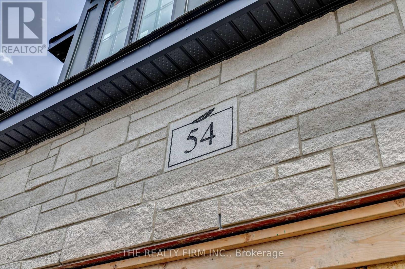 54 ROYAL CRESCENT - 3