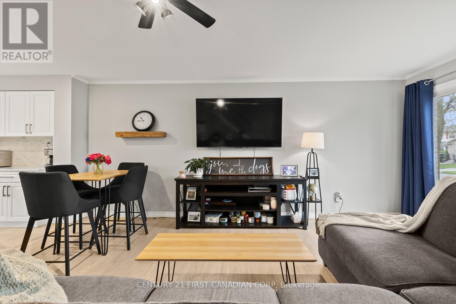 115 OLYMPIC CRESCENT - 10
