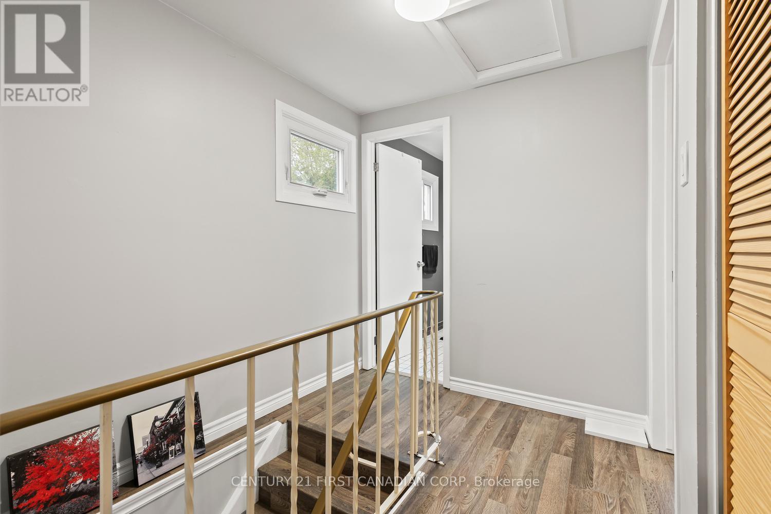 115 OLYMPIC CRESCENT - 20