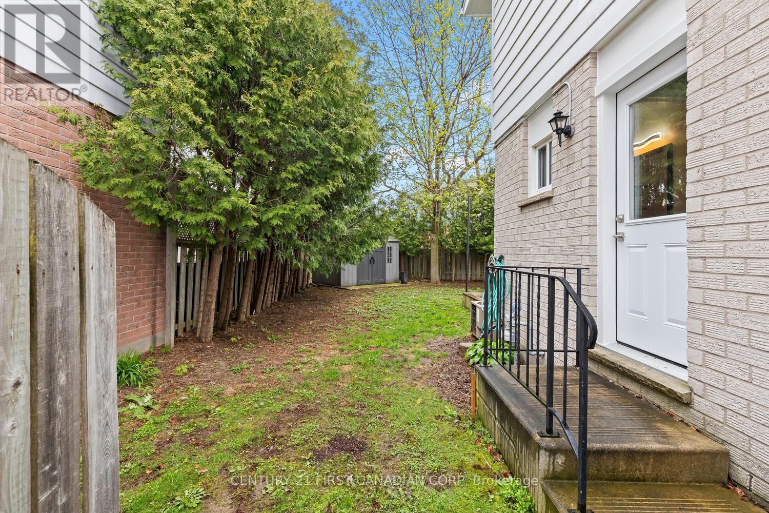 115 OLYMPIC CRESCENT - 35