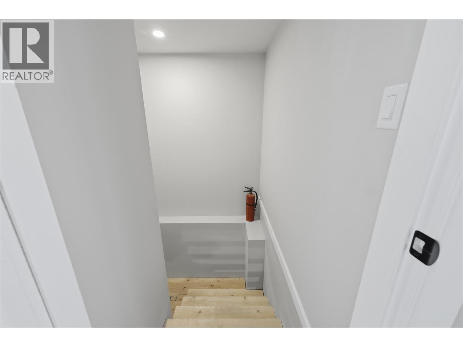 357 RUE CHEVAL NOIR - 64