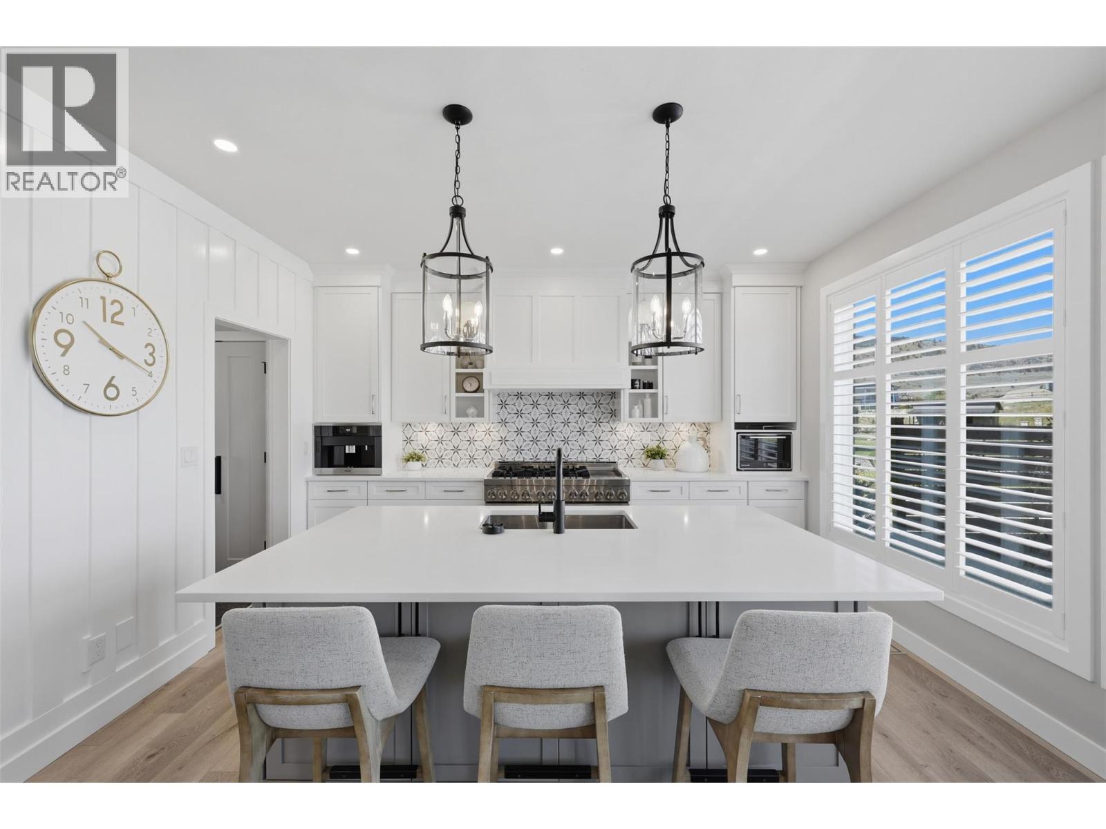 357 RUE CHEVAL NOIR - 27
