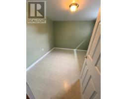 85 LeGrow Street thumbnail 12