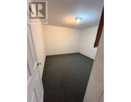 85 LeGrow Street thumbnail 13