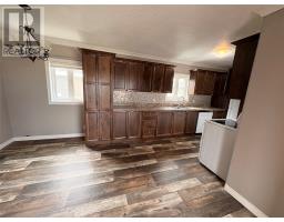 85 LeGrow Street thumbnail 3