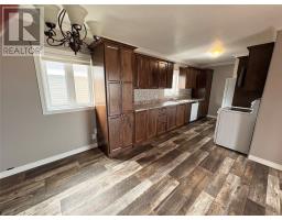 85 LeGrow Street thumbnail 5