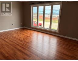 85 LeGrow Street thumbnail 6