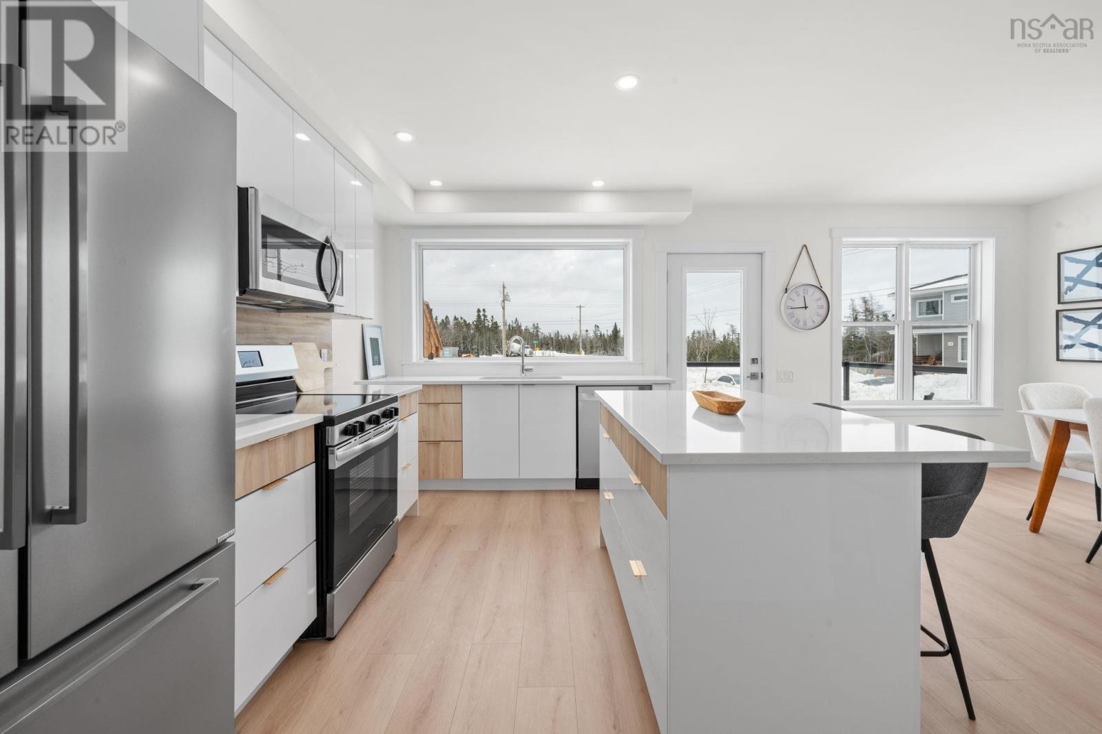 52 Berm Street - 15