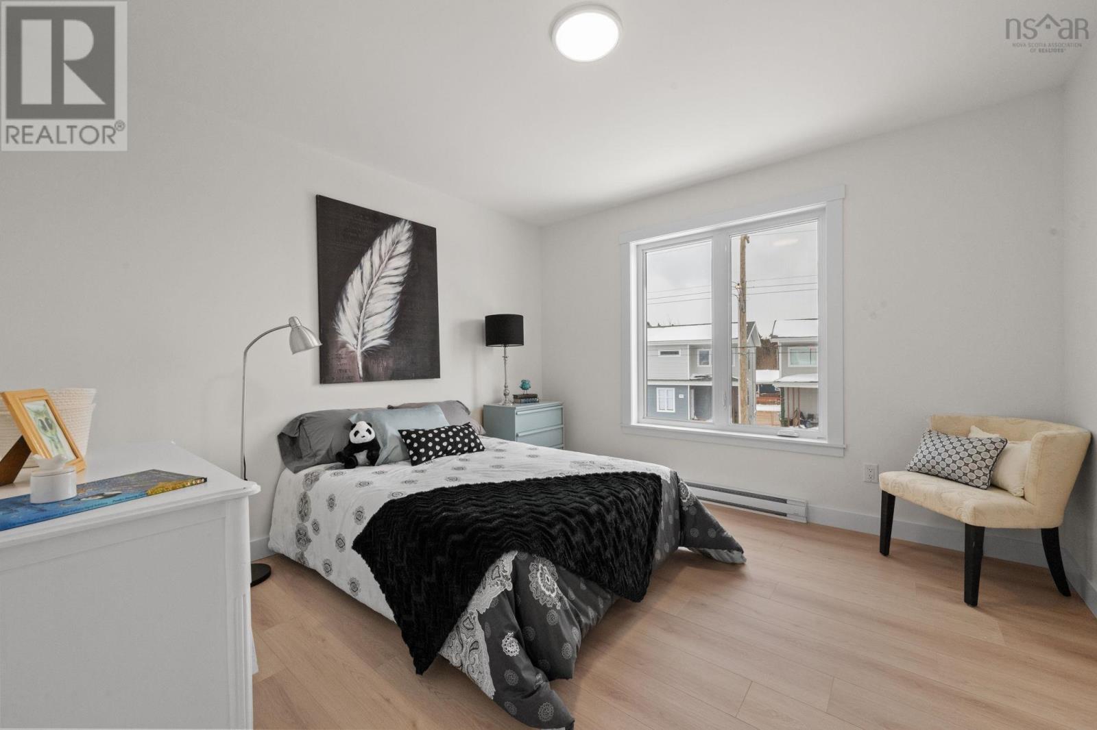 52 Berm Street - 29