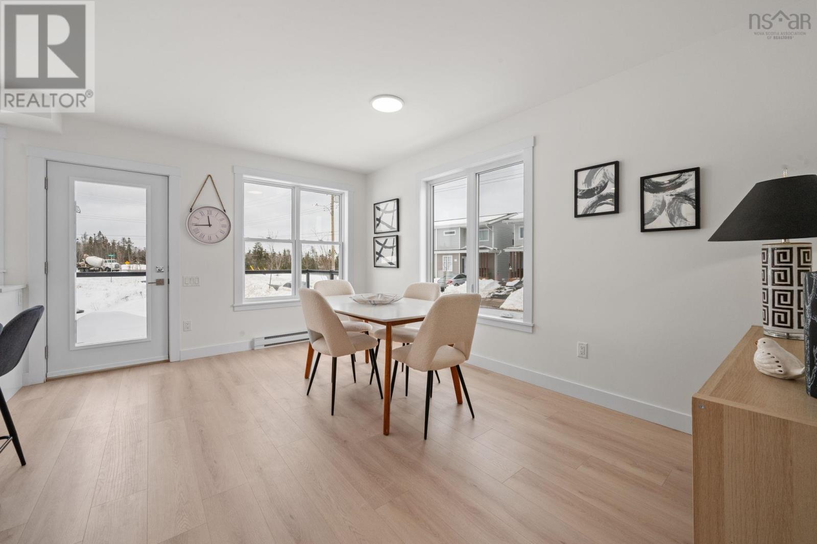 52 Berm Street - 9