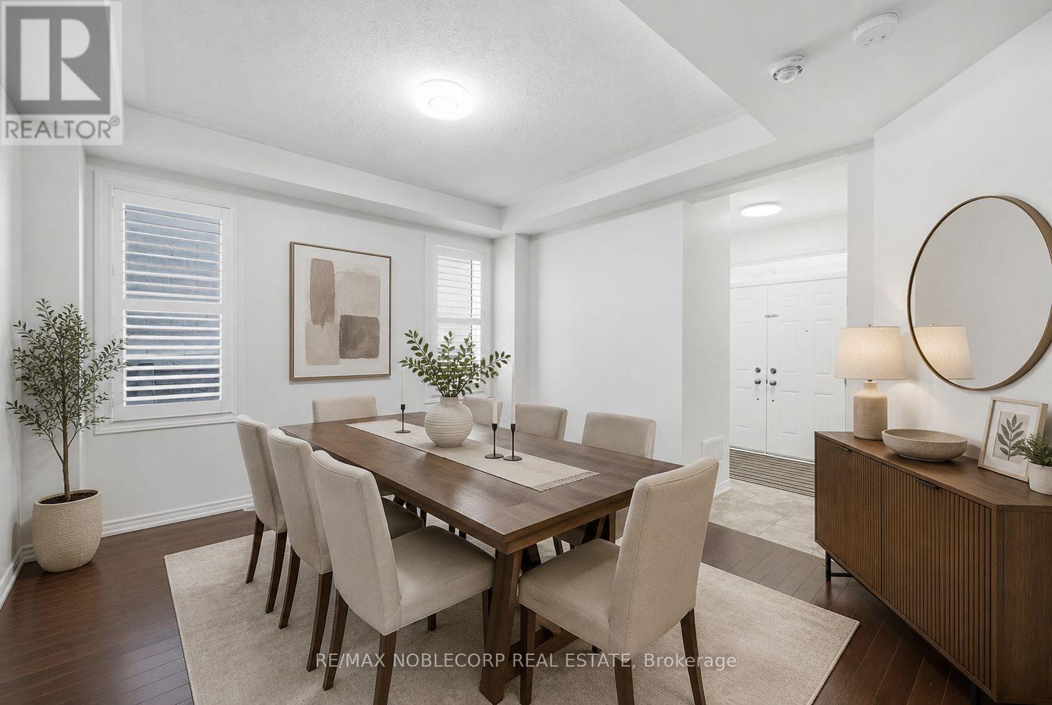 15 GOULD CRESCENT - 6