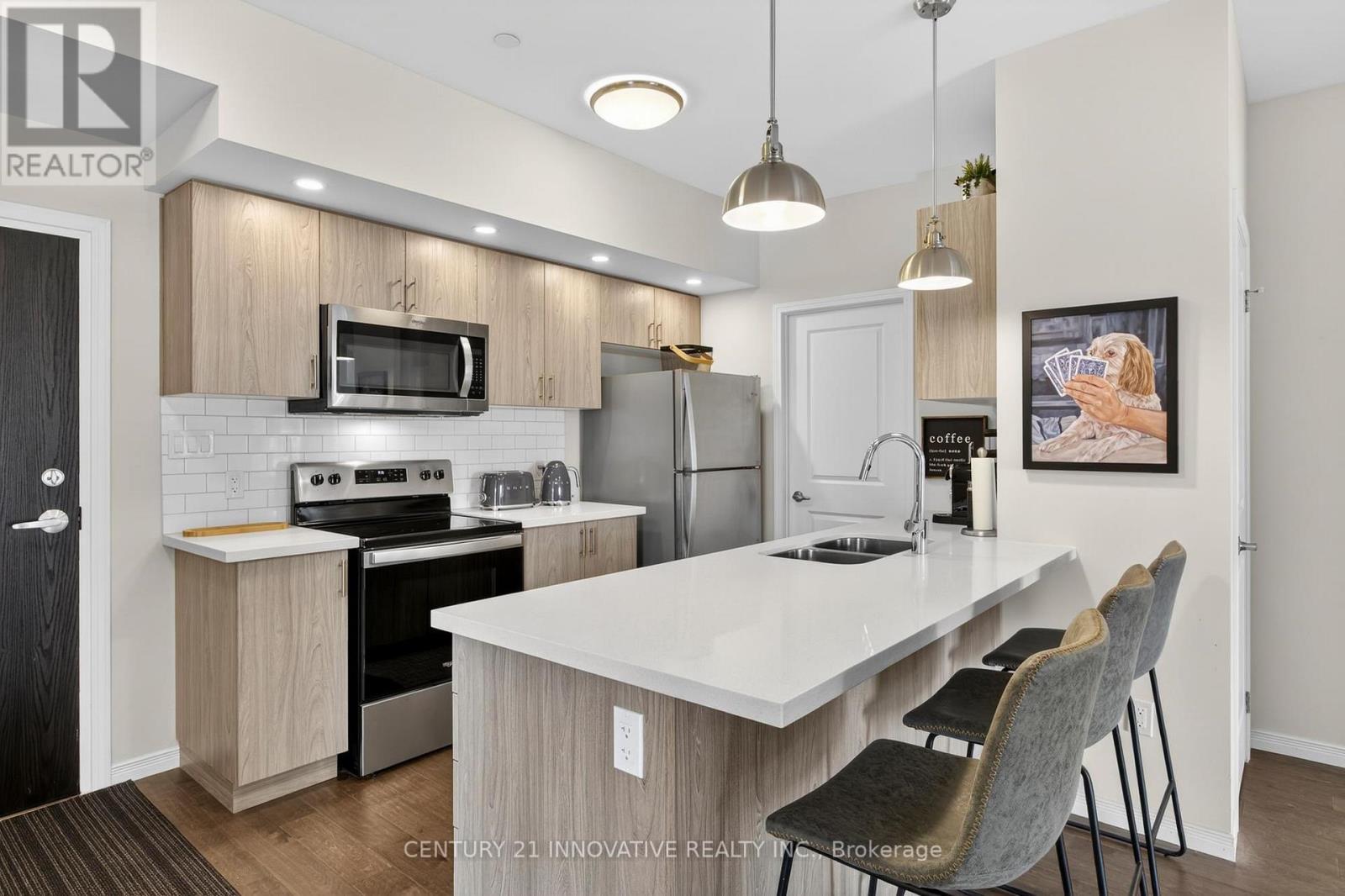 #210 340 FLORENCE DRIVE - 19