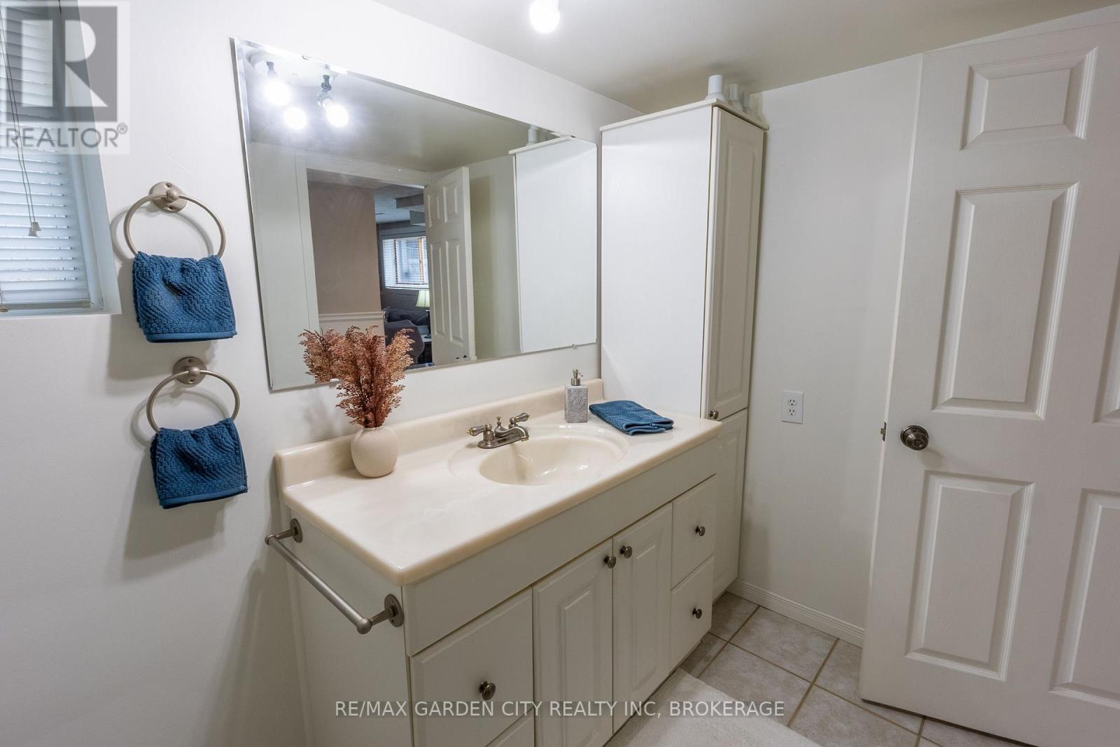 116 DUNVEGAN ROAD - 36