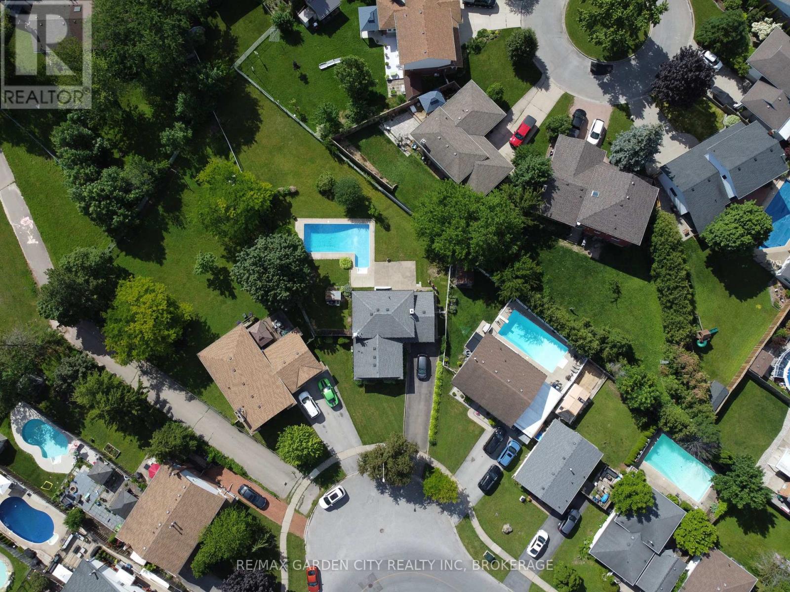 116 DUNVEGAN ROAD - 4