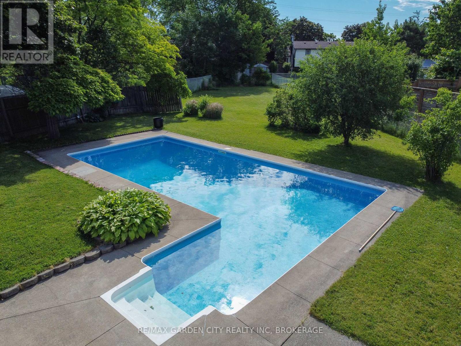 116 DUNVEGAN ROAD - 7